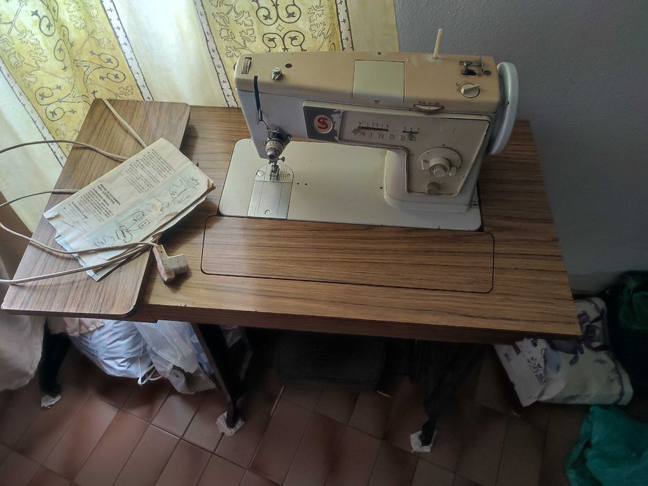 Máquina de costura