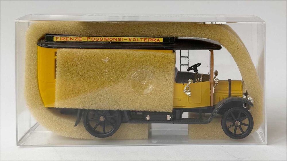 RIO20_FIAT Omnibus 18 BL yellow 1915 Escala 1/43. Made in Italy. Completo e como novo.
