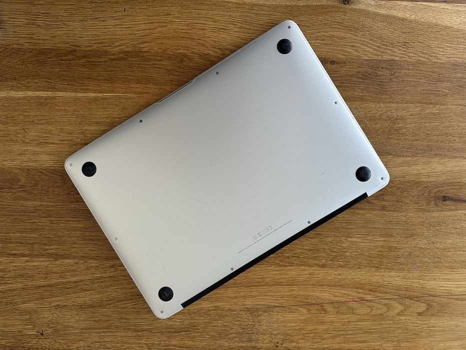 Zadbany Apple MacBook Air 13 i5