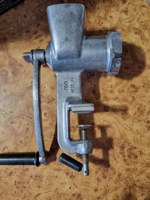 Мясорубка  ручна