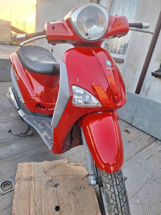 Skuter Piaggio Liberty 50 4t 2017r w BDB yamaha honda suzuki