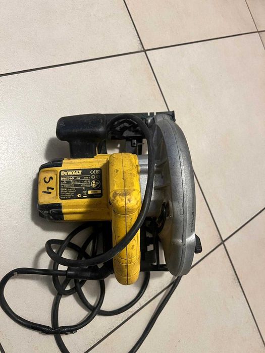 Pilarka tarczowa DeWalt DWE560-QS 184mm 1350W, max 65mm gł. cięcia