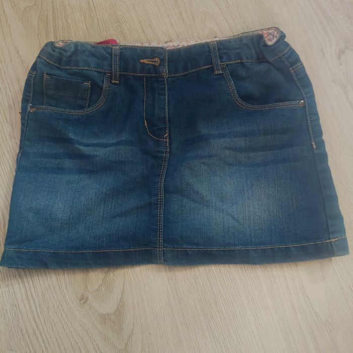 Spódniczka dla dziewczynki