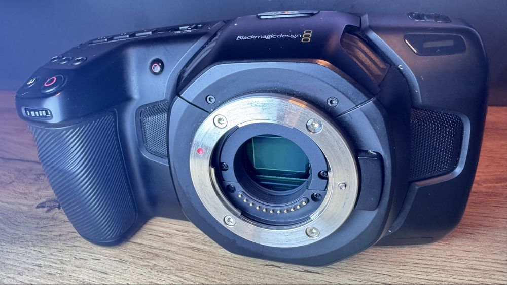 Black magic pocket cinema 4k