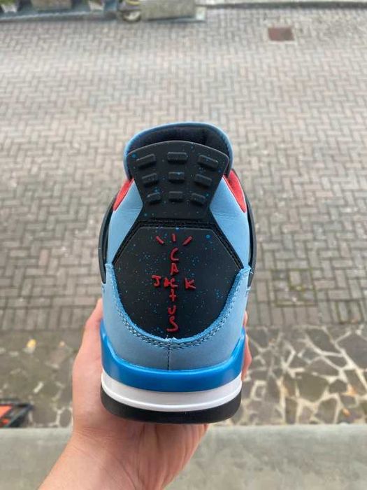 Butymęskie_Jordan_4_Retro_Travis_Scott_Cactus_Jack R.40.5