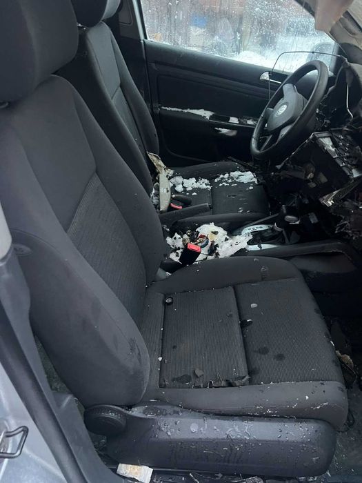 Volkswagen golf 5 2004r 1.6 бензин