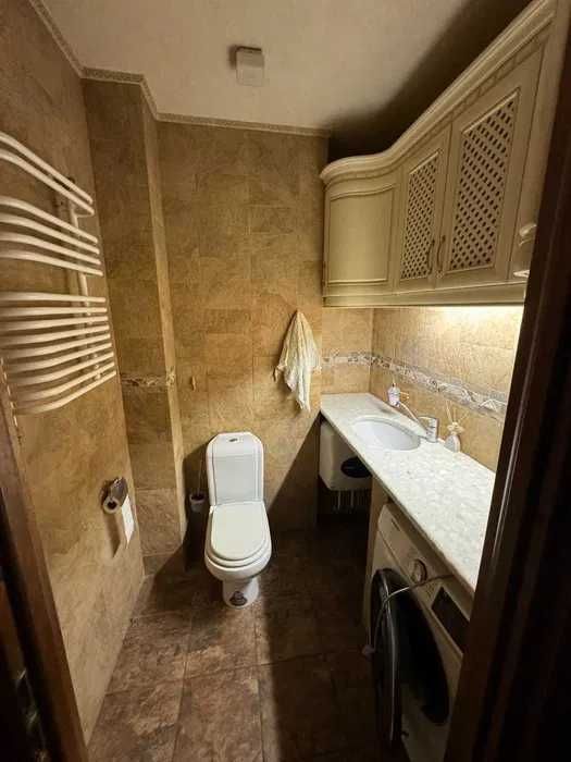 Оренда 3 кімнатної квартири ул. Вячеслава Черновола 20 Голосіївський район