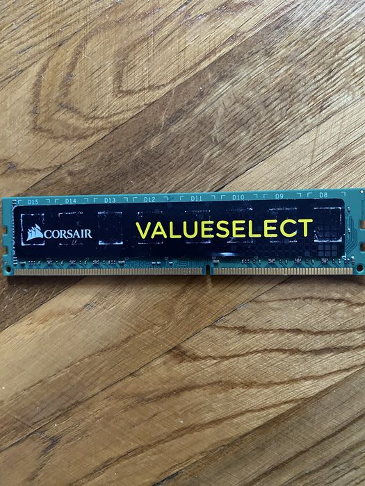 Оперативна память DDR3