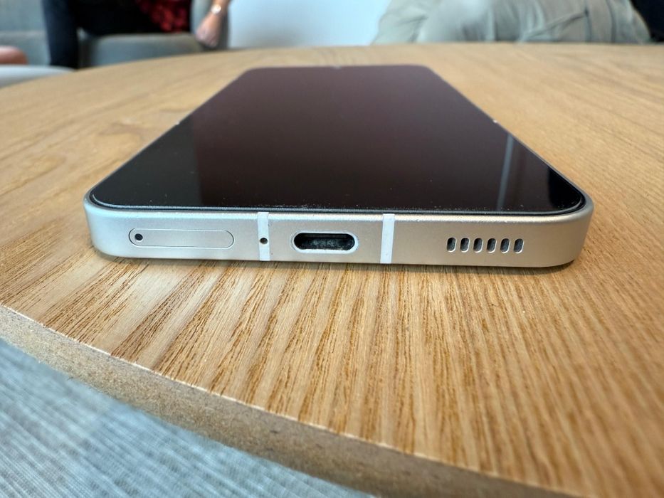 Nothing phone 2 Stan 9/10