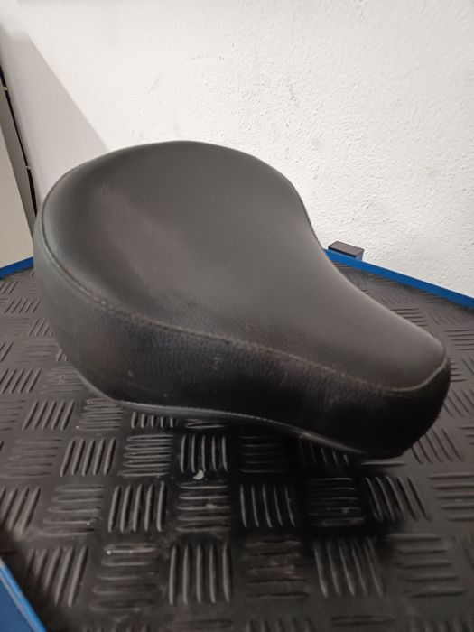 Banco selim casal boss