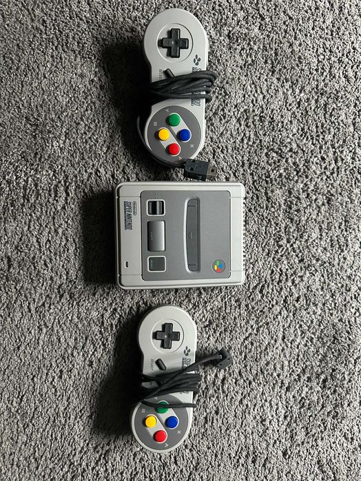 Super Nintendo Mini ( SNES ) - Como nova