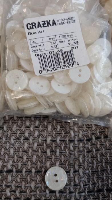 Guziki 9 paczek 15 mm
