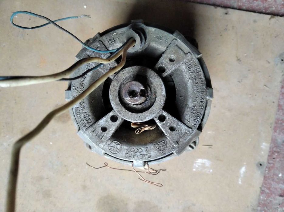 Электродвигатель мотор от стиральной машинки отечественной самовывоз