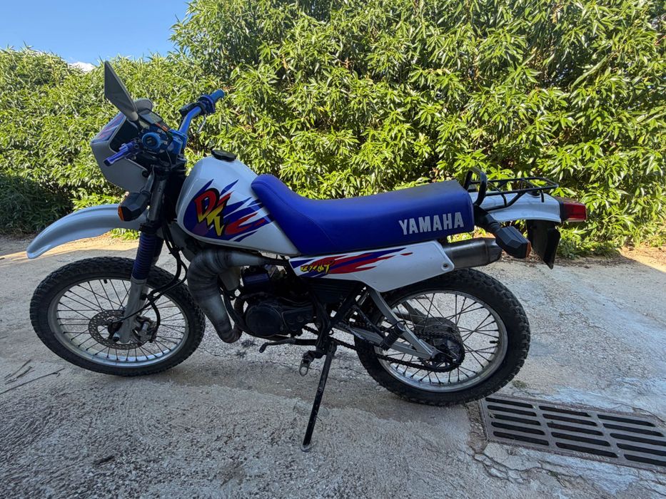 Yamaha DT matrícula amarela