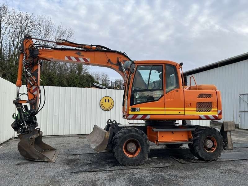 Escavadora Com Rodas VOLVO EW140D