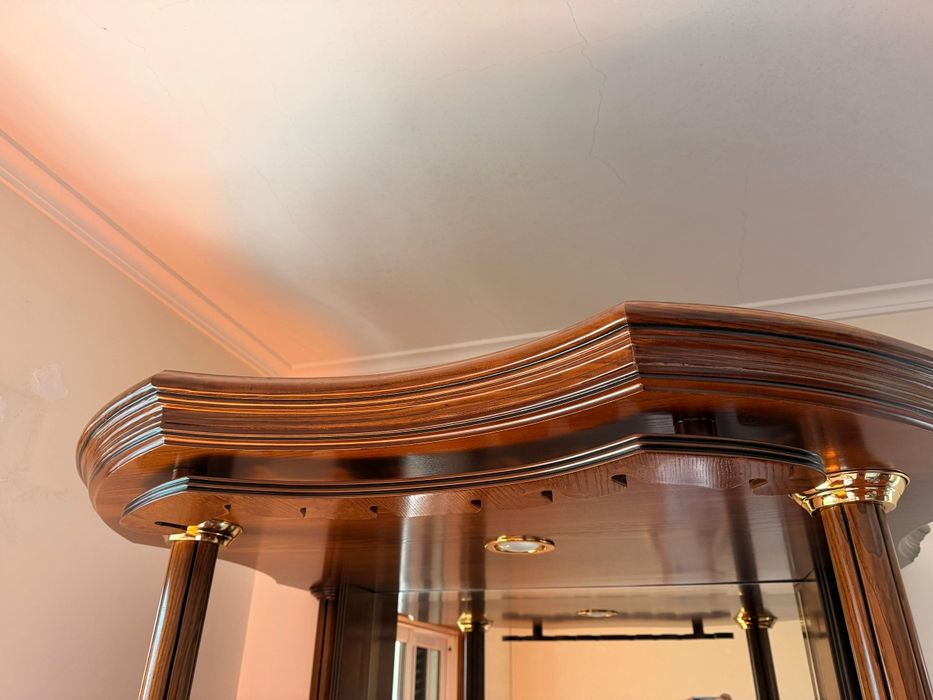 Bar de Madeira ,Como Novo