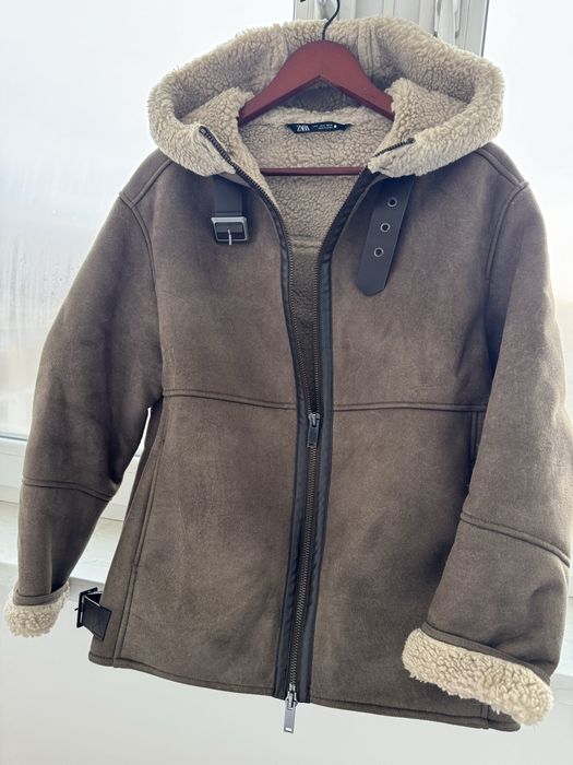 Дублянка зі штучної замші Zara” куплена у 2025 році в Італії