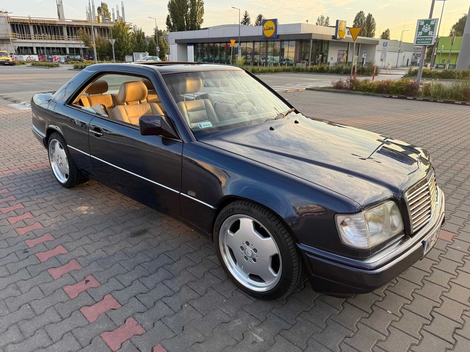 Mercedes-Benz W124