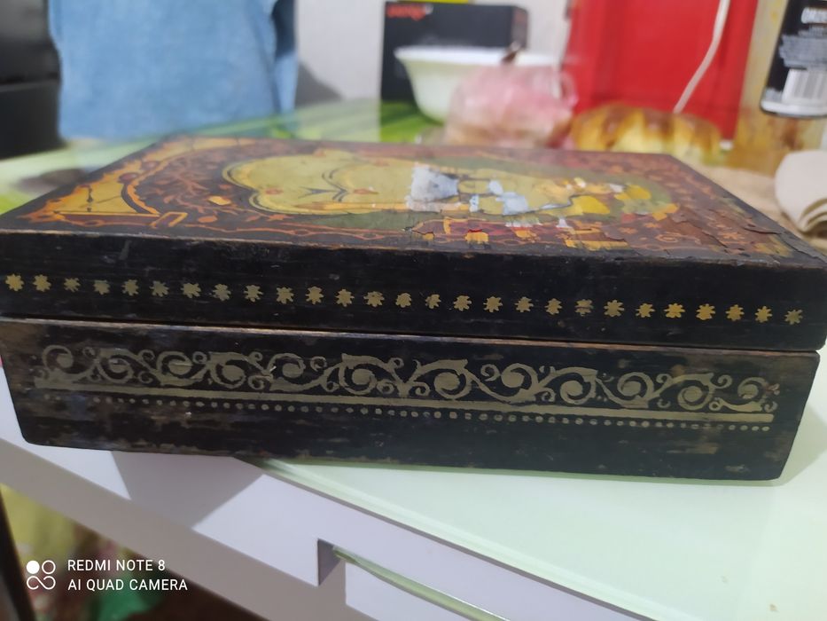 Шкатулка старинная, шкатулка маленькая продам