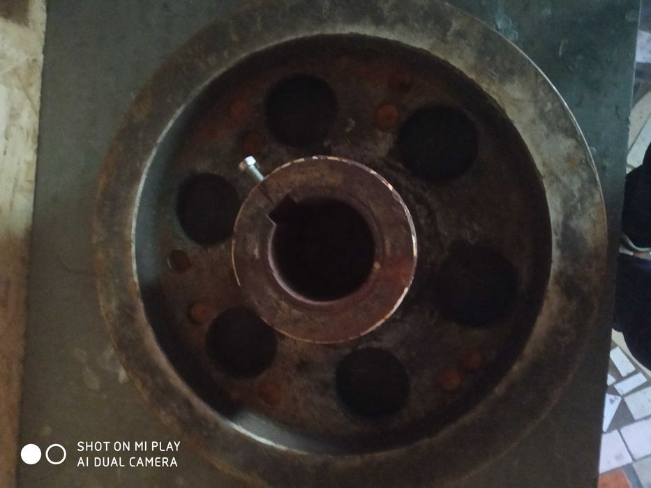 Продам шкив маховик