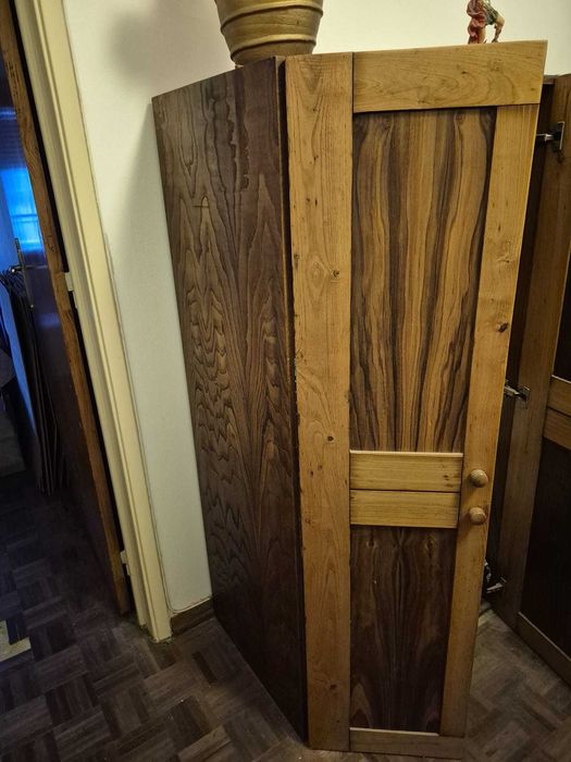 Armário Pinho 2 Portas