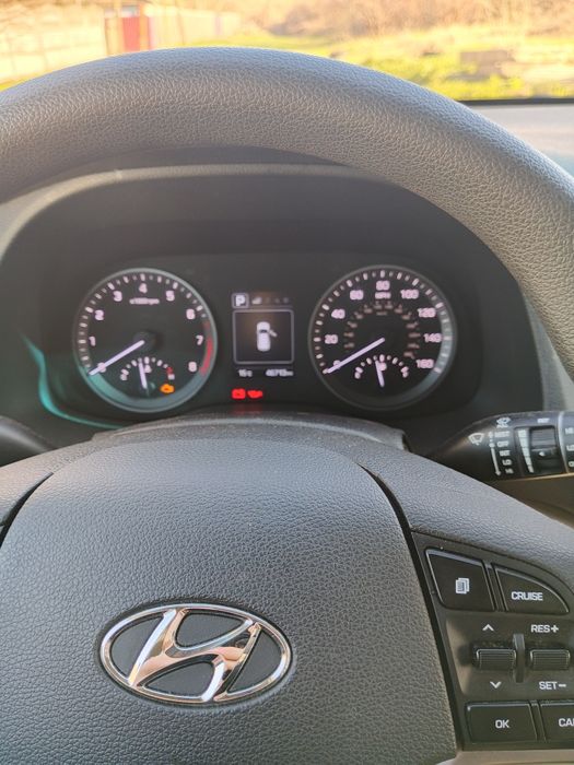 Автомобиль  Hyundai Tucson 2016 2.0