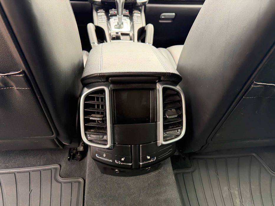 Porsche Cayenne TDI      2014