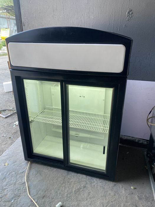 Холодильная витрина Холодильный шкаф Барный Ларь Морозилка холодильник
