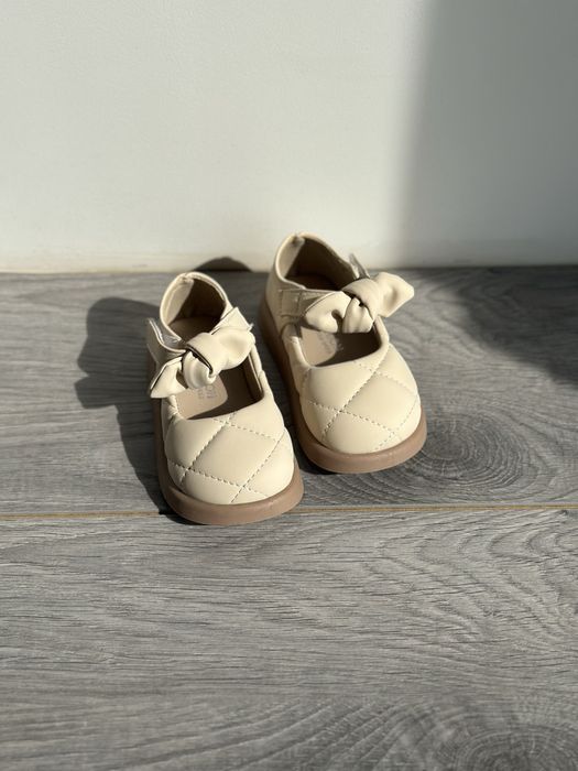 Туфлі дитячі для дівчинки 27 розмір