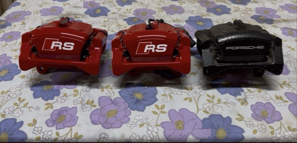 Задні супорта Audi  330x22мм.A4B8, A5B8, A6C7, Q5