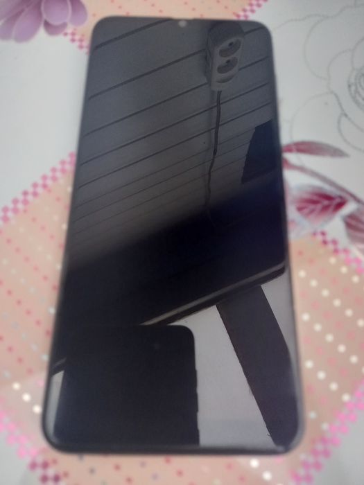 Самсунг А 30 телефон продам