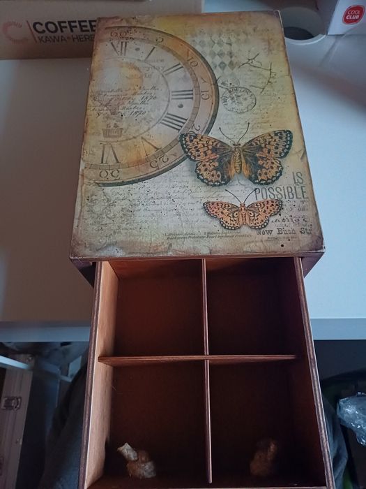 Skrzyneczka,pudelko,organizer na zegarki  decoupage