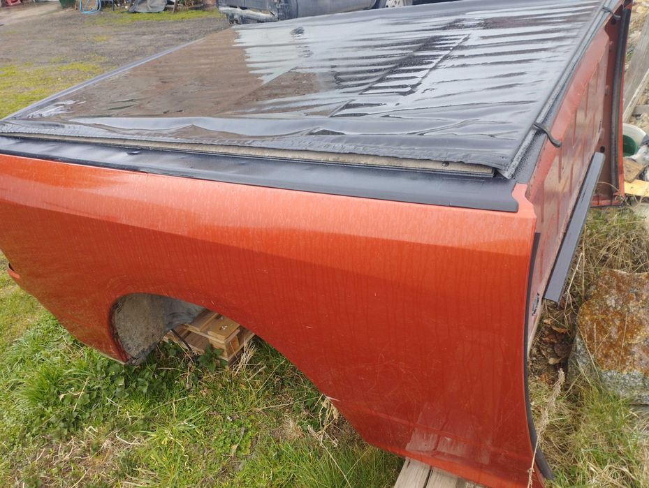 Roleta tylna paki Dodge Ram 4 IV (09-) 5.7