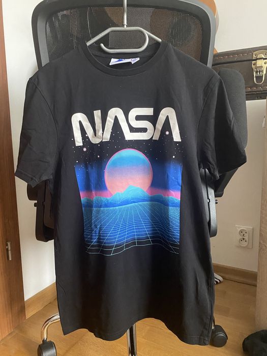 Tshirt Nasa Czarny z niebieskim nadrukiem