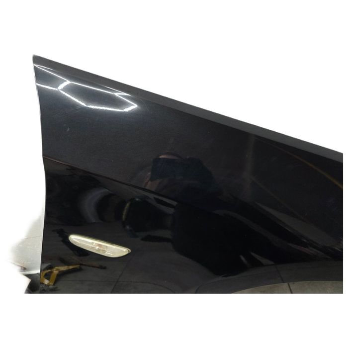 Błotnik przedni prawy BMW E92 E93 Black Sapphire 475/9 OEM 7146066