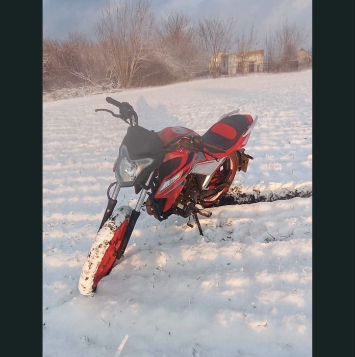Spark 200r 16 moto