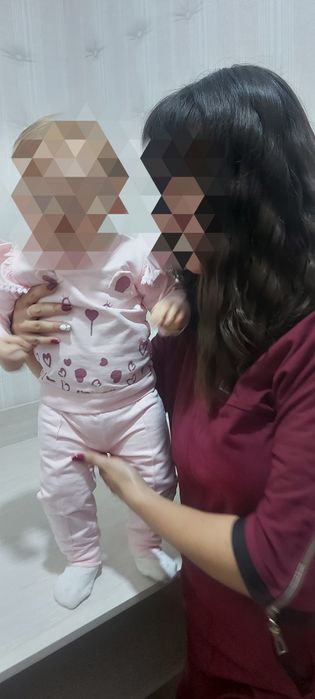 Костюмчик нарядний 6-9 м