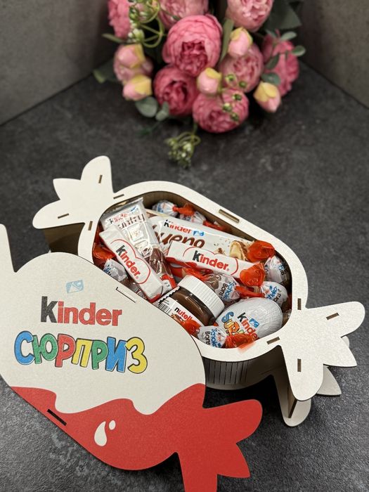 Кіндер бокс Kinder Milka бокс Дитячий подарунок Набір Корпоративний