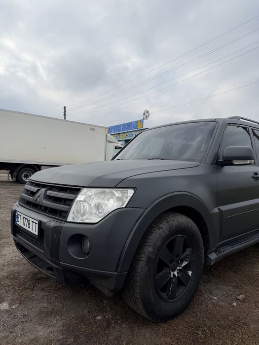 Mitsubishi Pajero Wagon