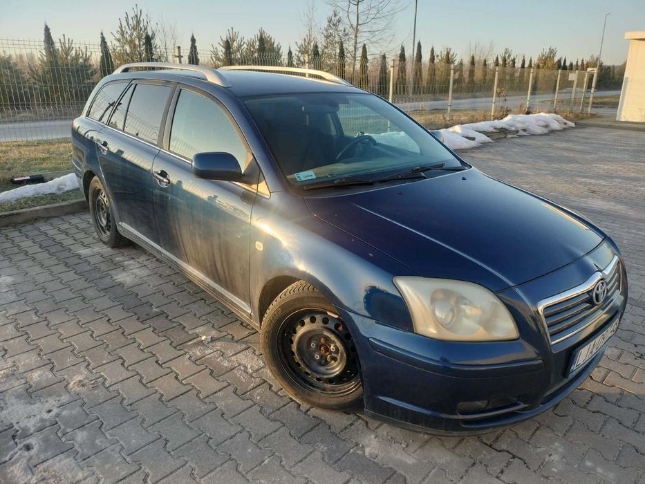 Sprzedam Toyota Avensis kombi