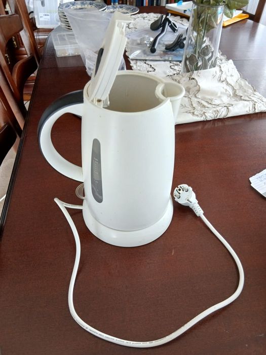 Chaleira eletrica