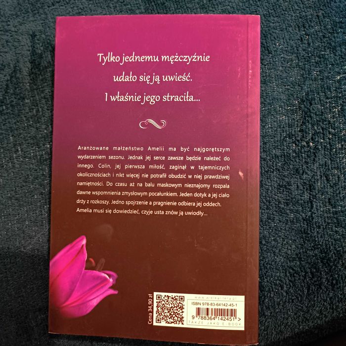 Książka tylko mnie uwiedź. Sylvia Day