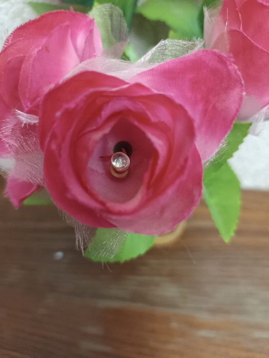 Розы искусственные