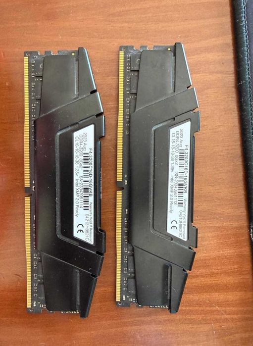 Kit RAM G.SKILL Ripjaws 16GB (2 x 8GB) DDR4 3200MHz F4-3200C16D-16GVKB