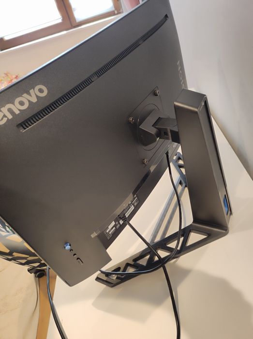 Monitor  LENOVO  27