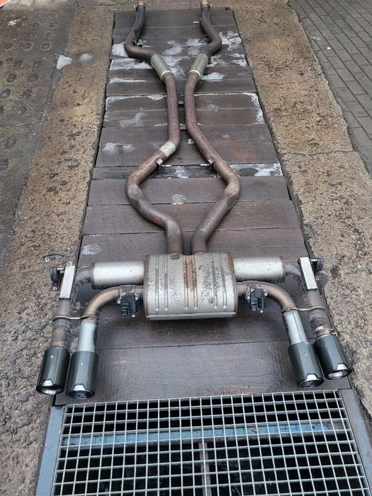 Tlumik bmw x5 M pakoet