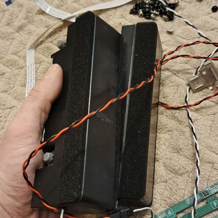 Części do Philips 58 cali 58PUS8535/12 głośniki, ledy i inne