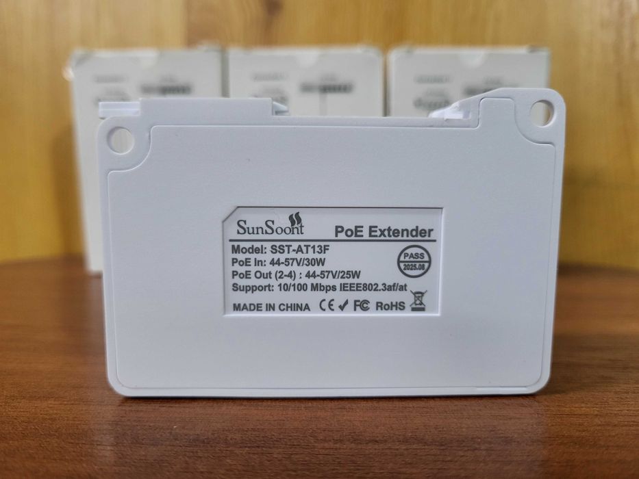 PoE Extender SST-AT13F 4-портовий