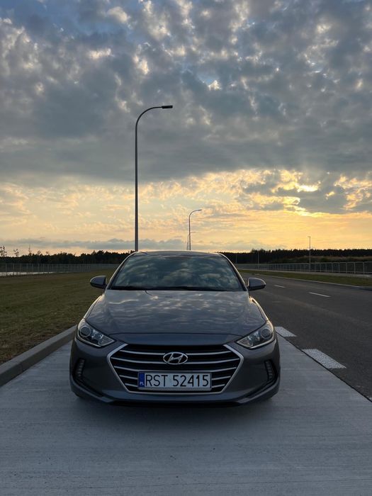 Hyundai Elantra Value Edition 2.0 Automat Lpg