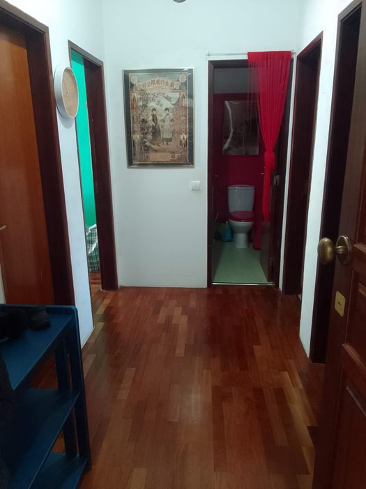 Alugo apartamento